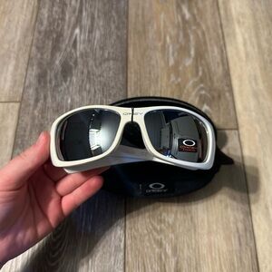 Oakley Hijinx Sunglasses With a Pearl White Frame & Prism Black Lenses NEW!